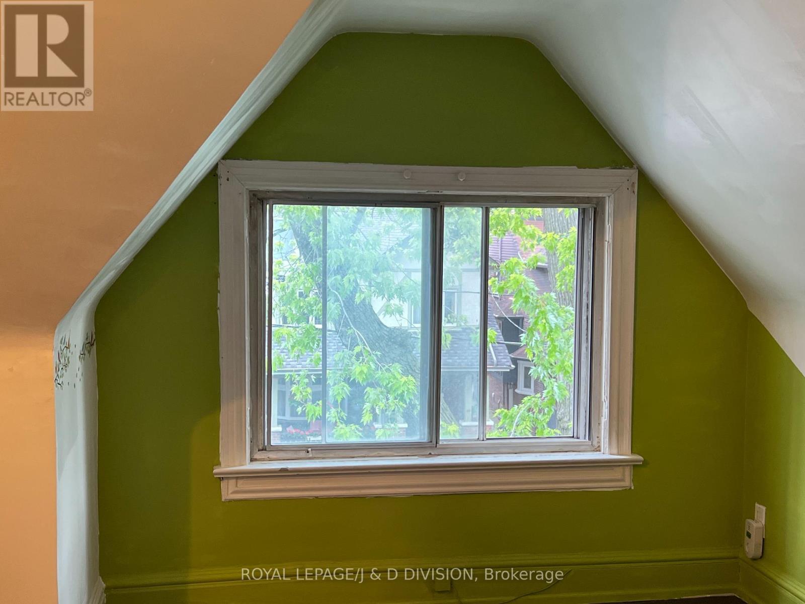 51 Chicora Avenue, Toronto, Ontario  M5R 1T7 - Photo 38 - C12439574