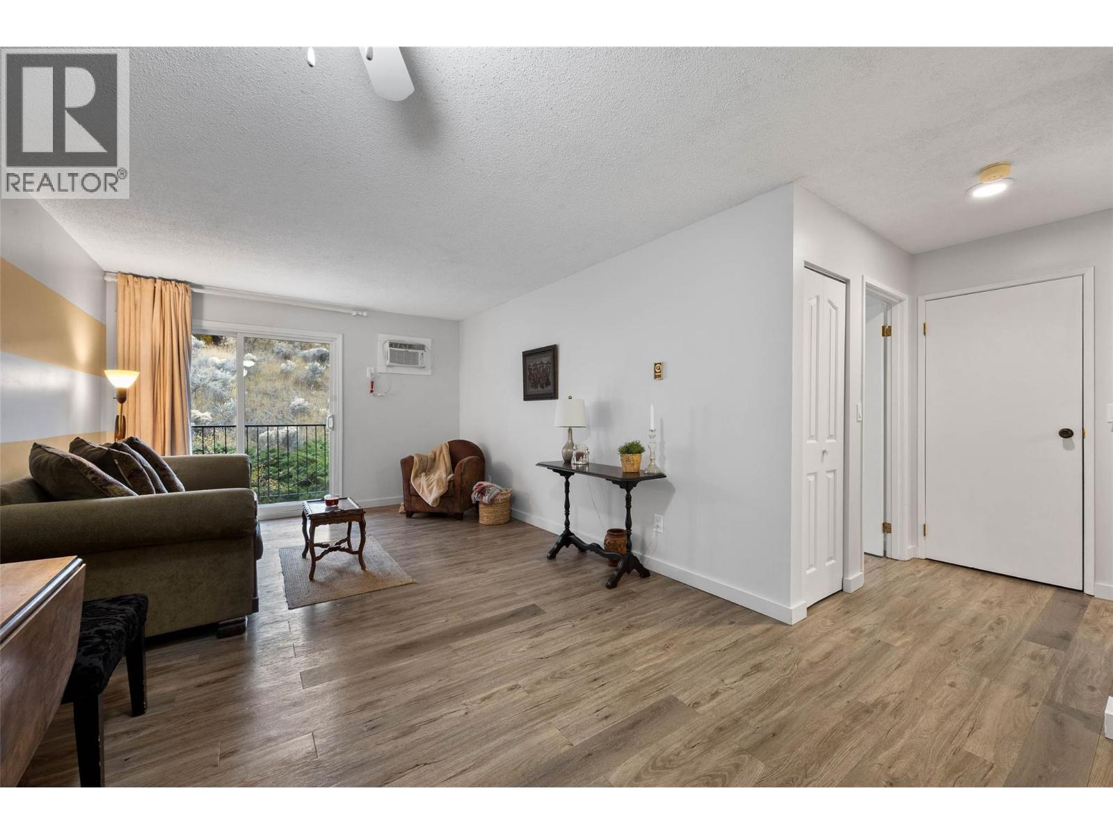 751 Grandview Terrace Unit# 206, Kamloops, British Columbia  V2C 6C9 - Photo 8 - 10369211