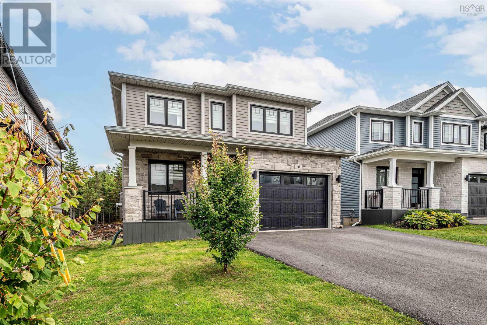 Property at 16 Shirley Elliot Court image 3