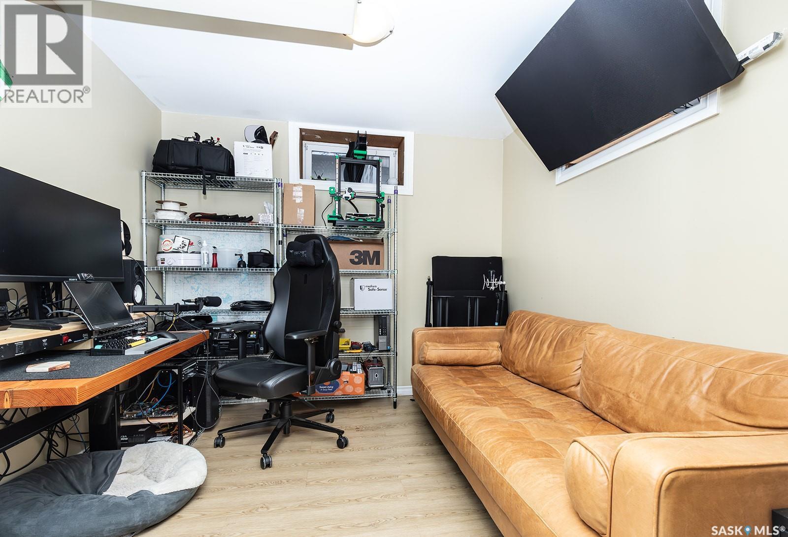 2212 York Avenue, Saskatoon, Saskatchewan  S7J 1J1 - Photo 19 - SK024007