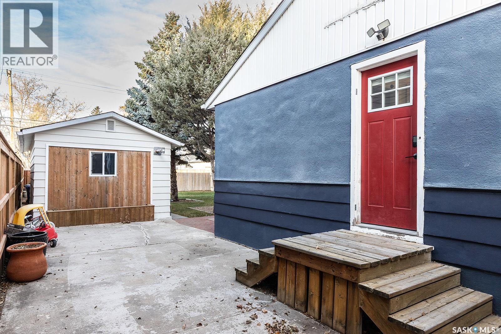 2212 York Avenue, Saskatoon, Saskatchewan  S7J 1J1 - Photo 24 - SK024007