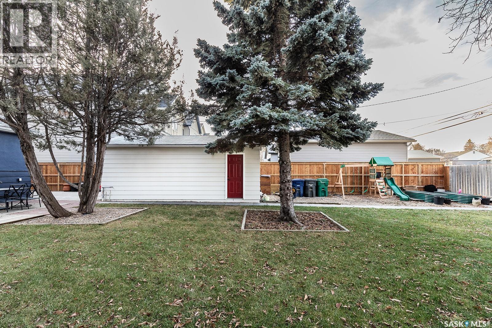 2212 York Avenue, Saskatoon, Saskatchewan  S7J 1J1 - Photo 29 - SK024007