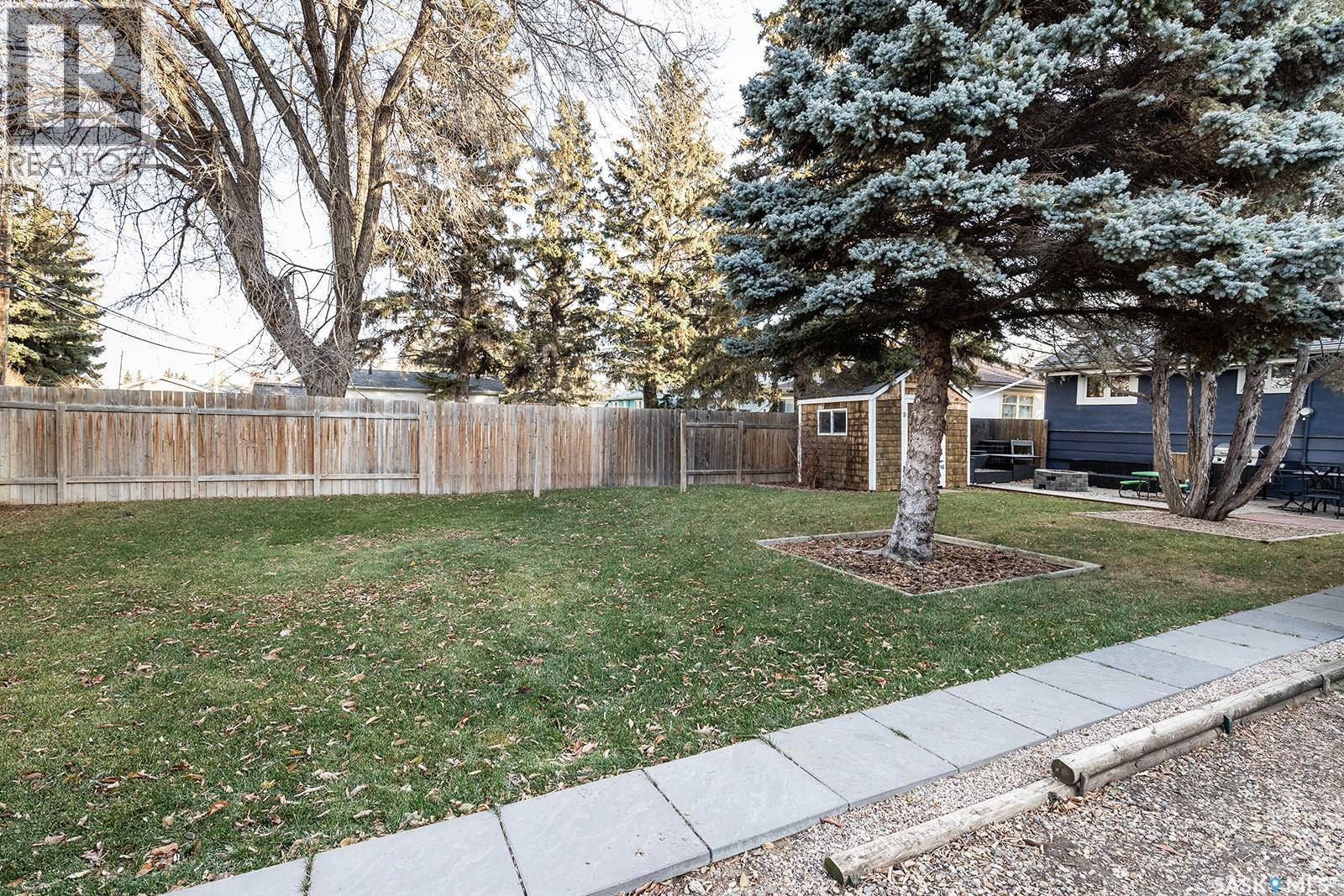 2212 York Avenue, Saskatoon, Saskatchewan  S7J 1J1 - Photo 30 - SK024007