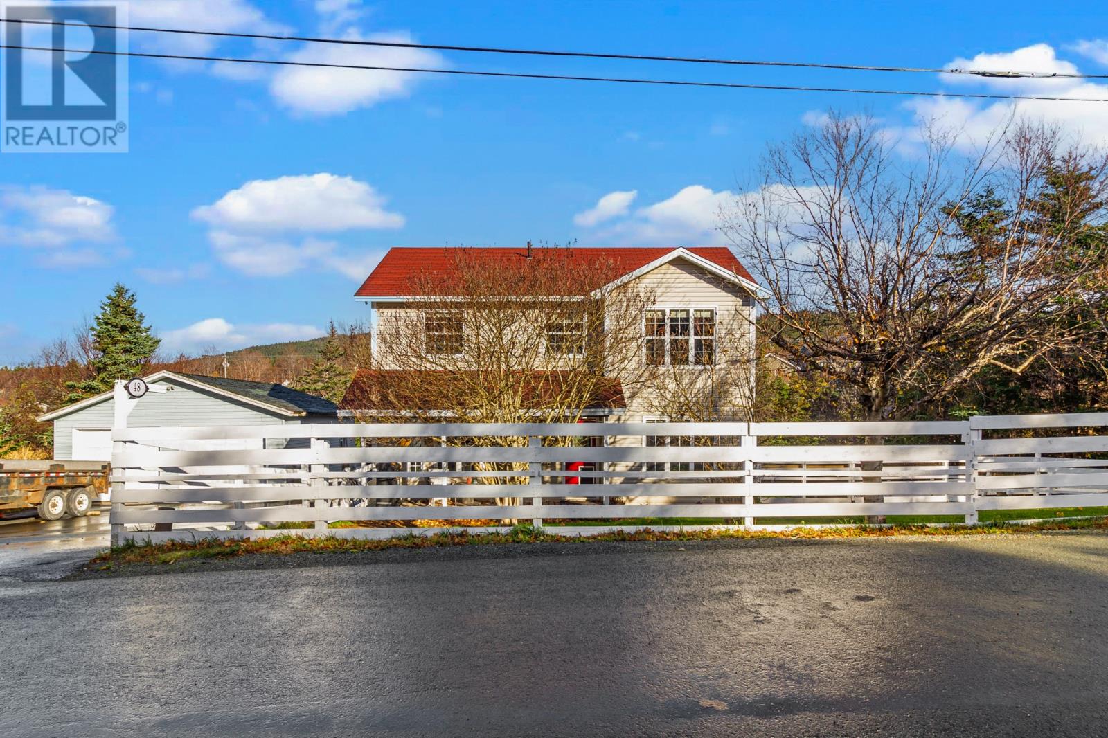 48-50 Whelans Crescent, Paradise, Newfoundland & Labrador  A1L 3S6 - Photo 2 - 1292567