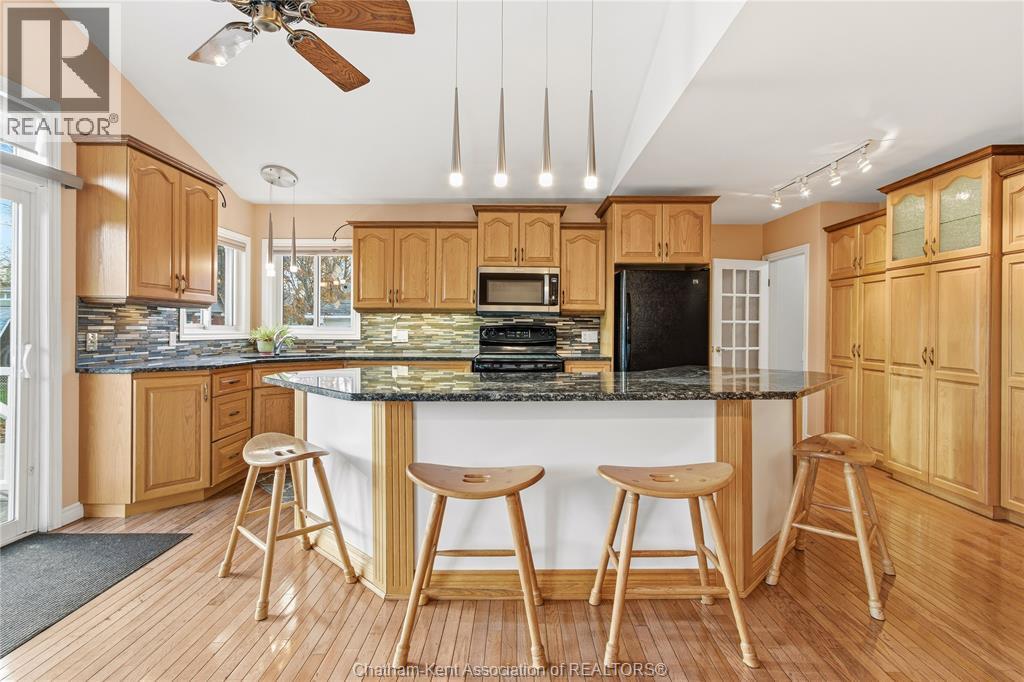 42 Lincoln Road, Chatham, Ontario N7M 4Y7 - Photo 15 - 25028780
