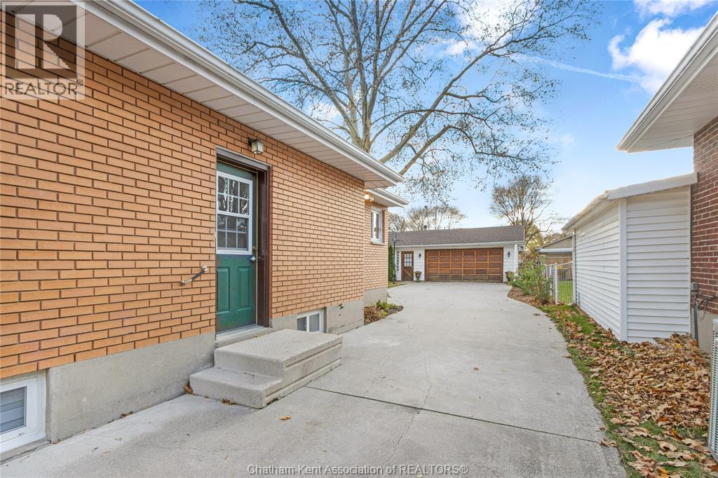 42 Lincoln Road, Chatham, Ontario N7M 4Y7 - Photo 33 - 25028780