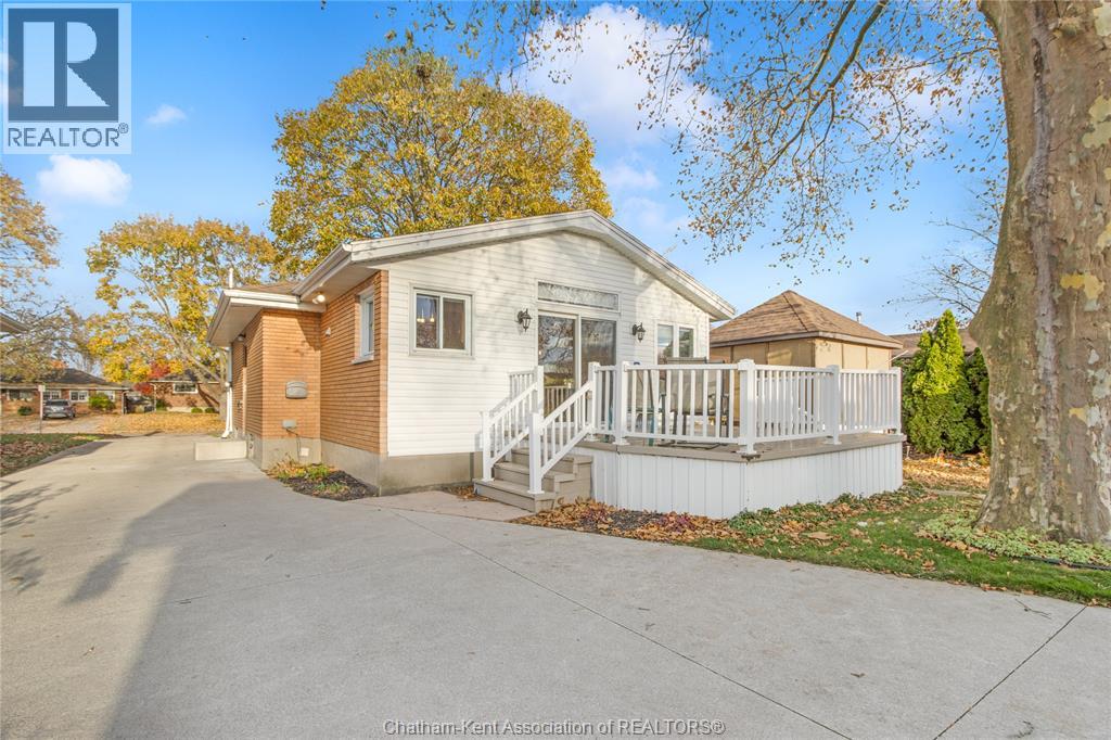 42 Lincoln Road, Chatham, Ontario N7M 4Y7 - Photo 38 - 25028780