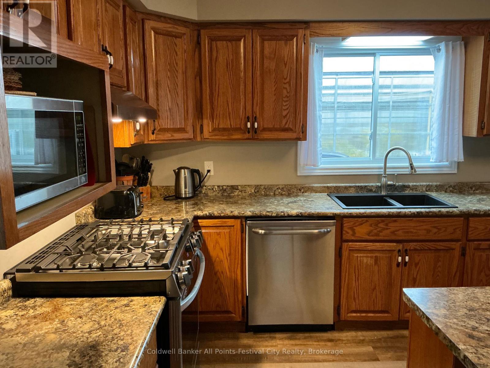 160 Huron Road, West Perth, Ontario N0K 1N0 - Photo 18 - X12532030