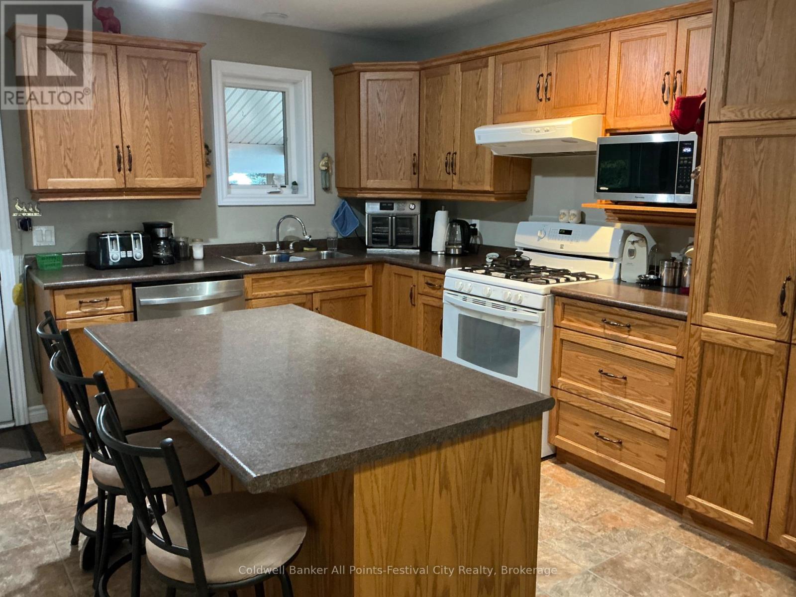 160 Huron Road, West Perth, Ontario N0K 1N0 - Photo 31 - X12532030