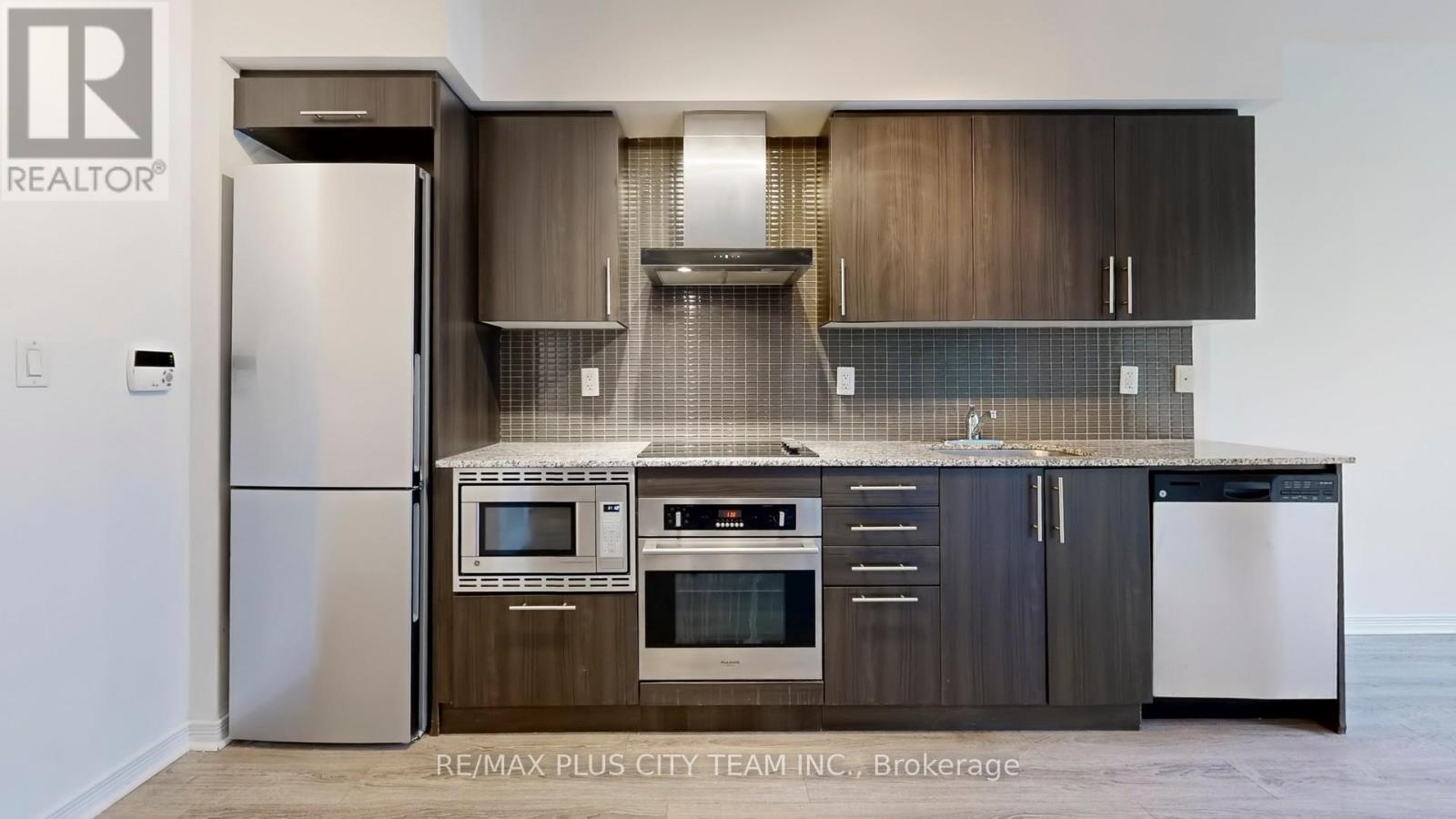 1818 - 352 Front Street W, Toronto, Ontario  M5V 0K3 - Photo 7 - C12544406