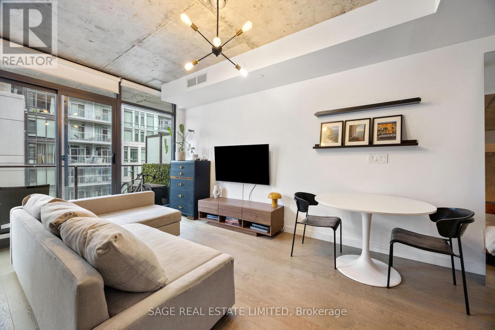 1214 - 111 Bathurst Street, Toronto, Ontario  M5V 0M9 - Photo 12 - C12544408