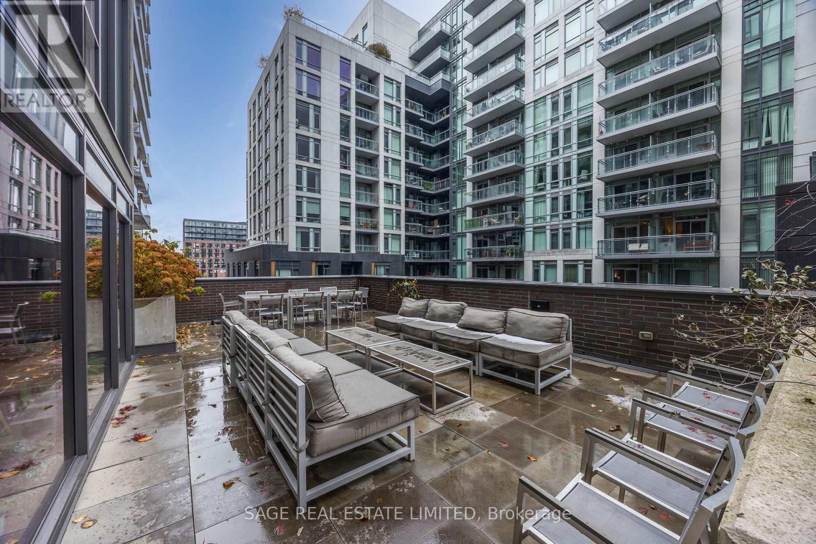 1214 - 111 Bathurst Street, Toronto, Ontario  M5V 0M9 - Photo 26 - C12544408