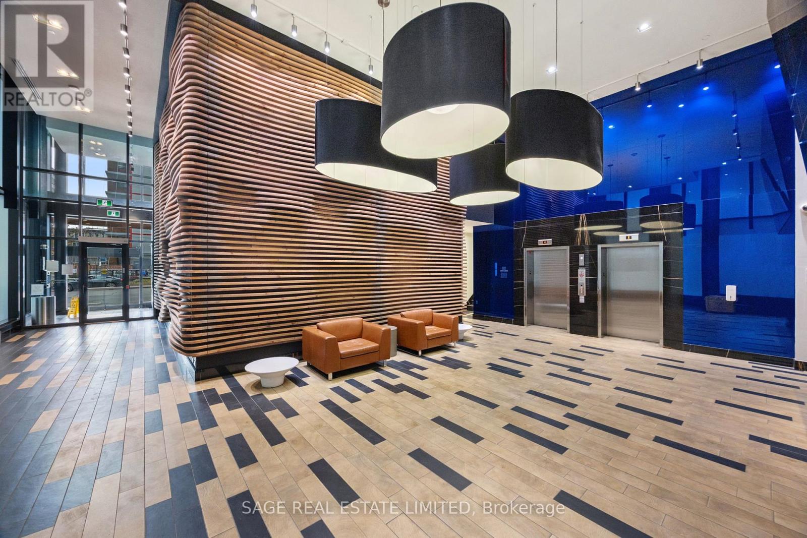 1214 - 111 Bathurst Street, Toronto, Ontario  M5V 0M9 - Photo 3 - C12544408