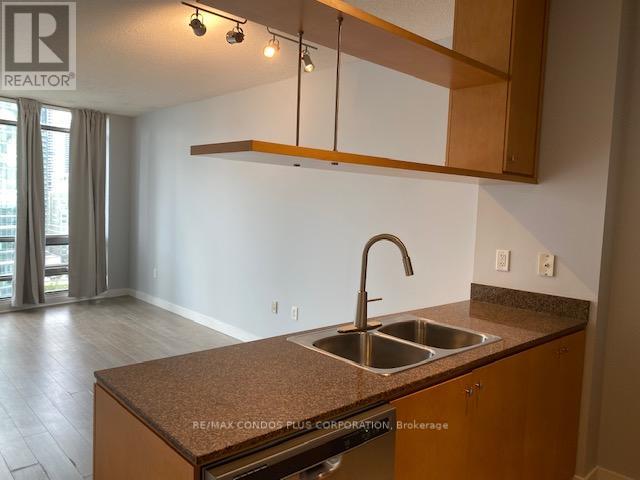 1905 - 3 Navy Wharf Court, Toronto, Ontario  M5V 3V1 - Photo 16 - C12544458