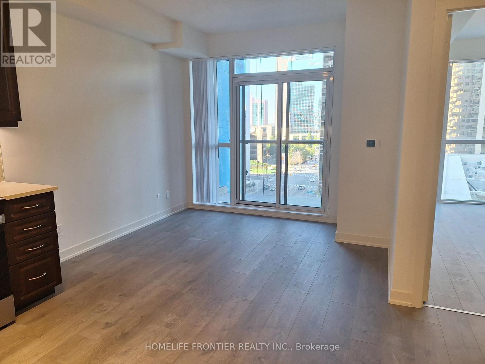 718 - 4955 Yonge Street, Toronto, Ontario  M2N 0L8 - Photo 8 - C12544548