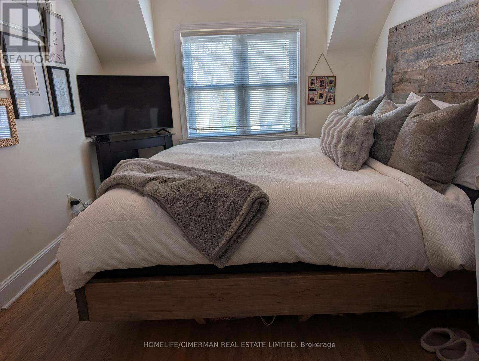 174 Falkirk Street, Toronto, Ontario  M5M 4K6 - Photo 11 - C12544550