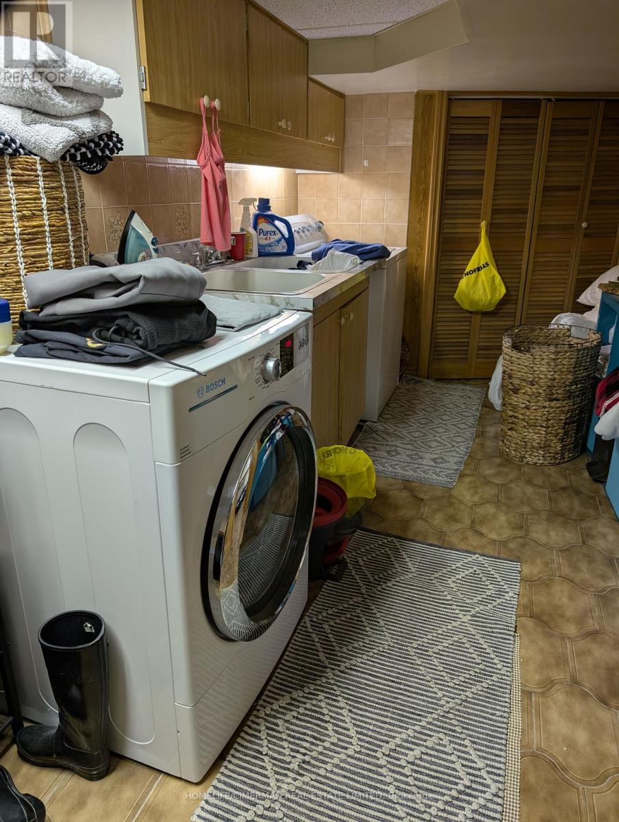 174 Falkirk Street, Toronto, Ontario  M5M 4K6 - Photo 19 - C12544550