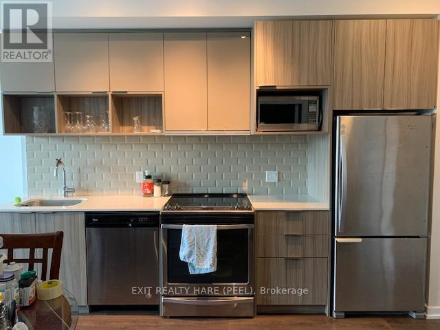 319 - 52 Forest Manor Road, Toronto, Ontario  M2J 0E2 - Photo 2 - C12544584