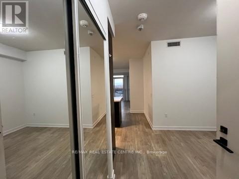 1601 - 4699 Glen Erin Drive, Mississauga, Ontario  L5M 2E5 - Photo 11 - W12541052