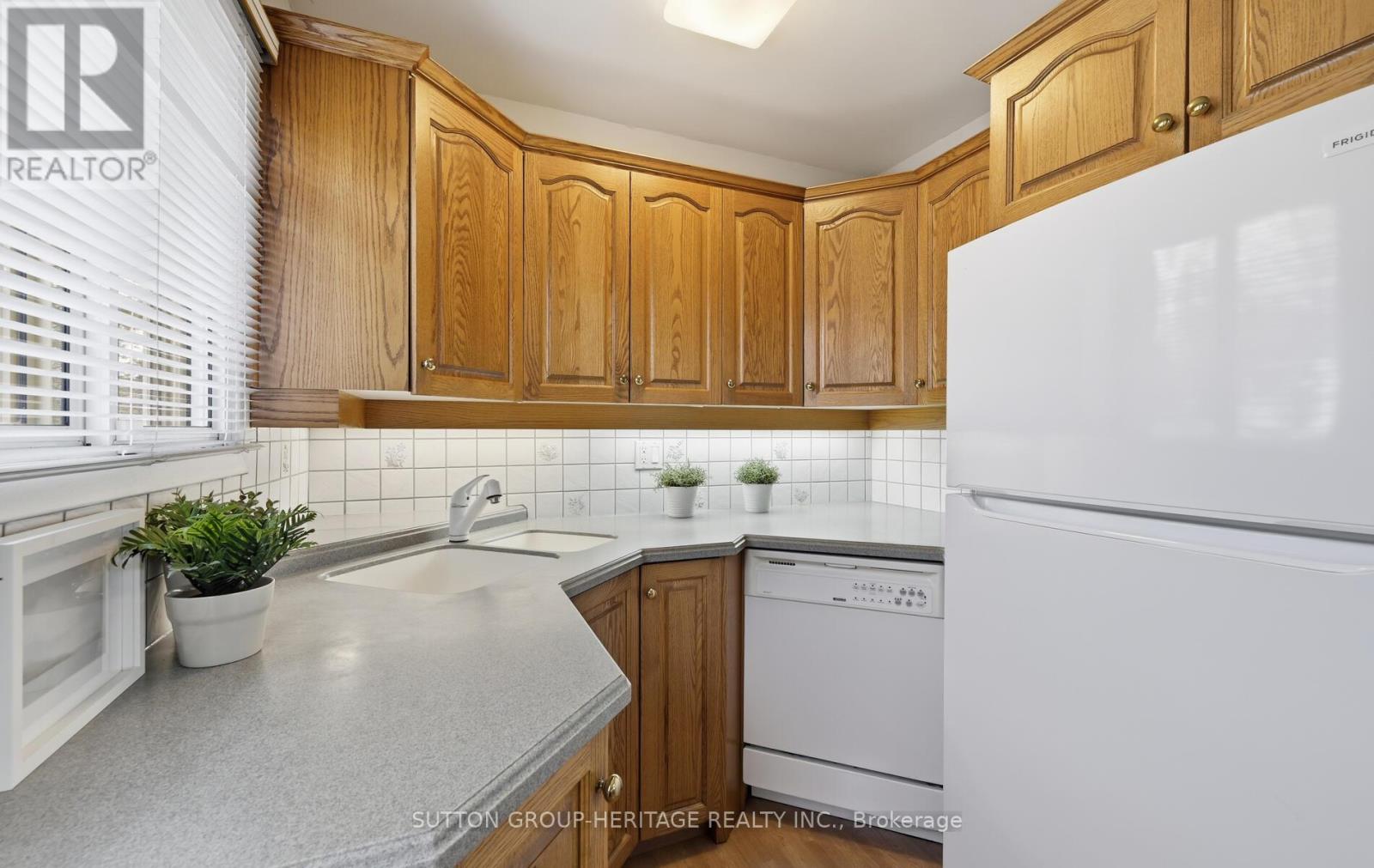 5 Agate Road, Ajax, Ontario  L1S 3J7 - Photo 14 - E12544354