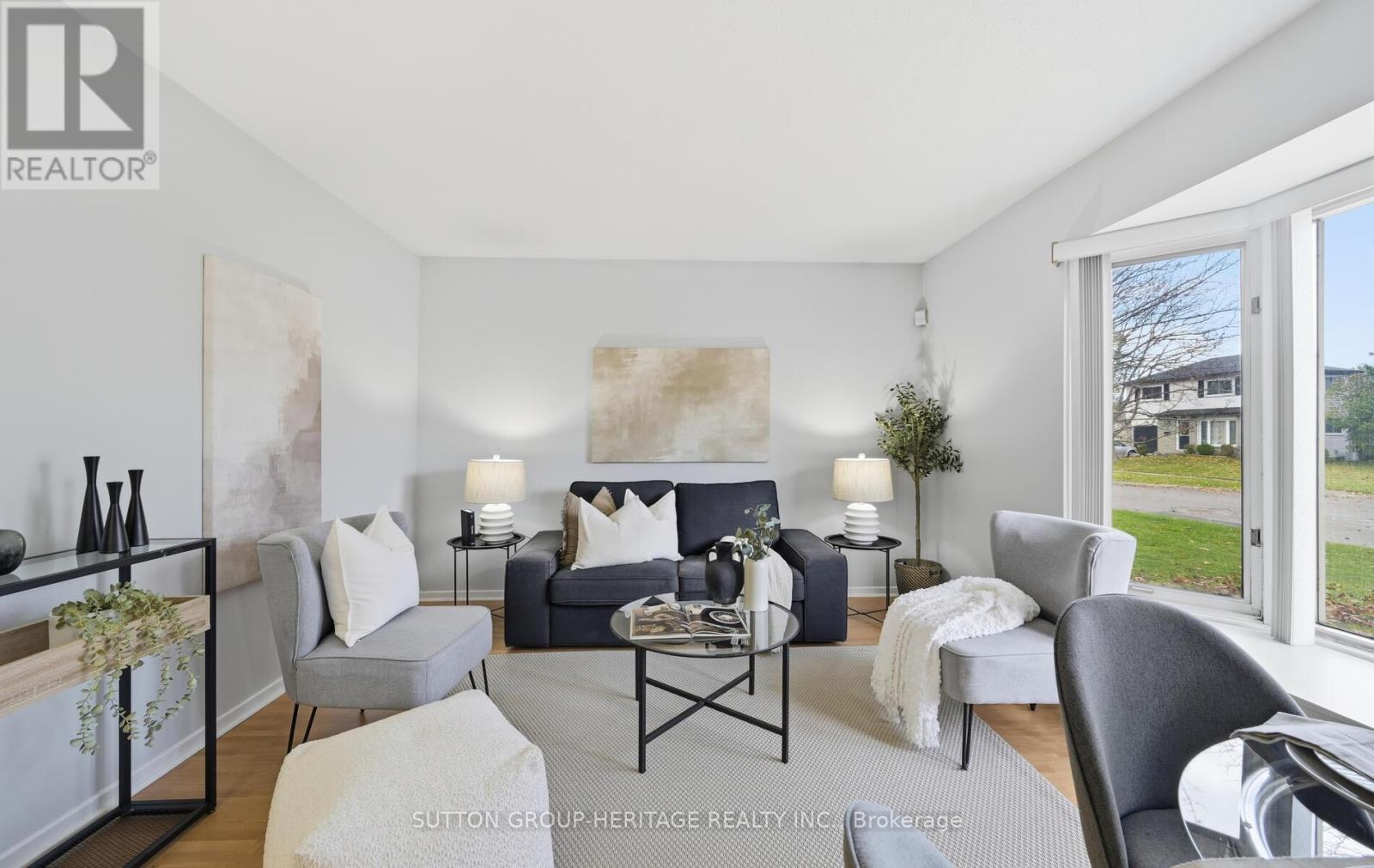 5 Agate Road, Ajax, Ontario  L1S 3J7 - Photo 7 - E12544354