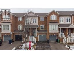 32 RED FOX PLACE, Toronto, Ontario