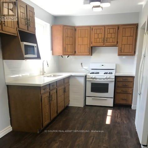 Main Floor - 66 Peace Drive, Toronto, Ontario  M1G 2V4 - Photo 5 - E12544372