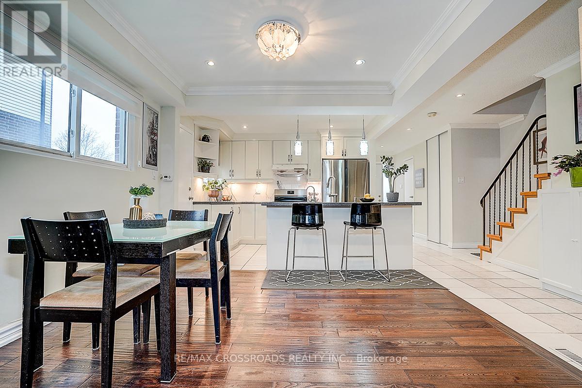 27 Sunburst Square, Toronto, Ontario  M1B 1R3 - Photo 22 - E12544442