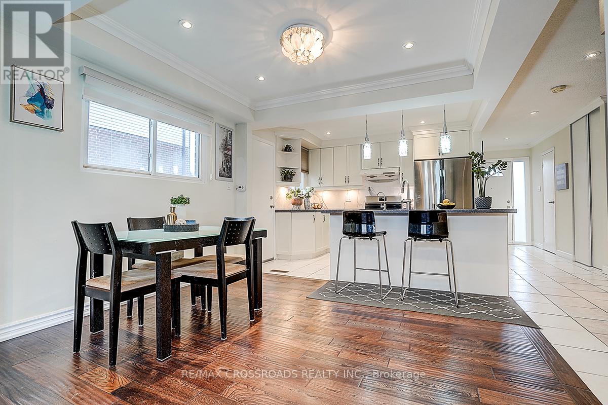 27 Sunburst Square, Toronto, Ontario  M1B 1R3 - Photo 23 - E12544442