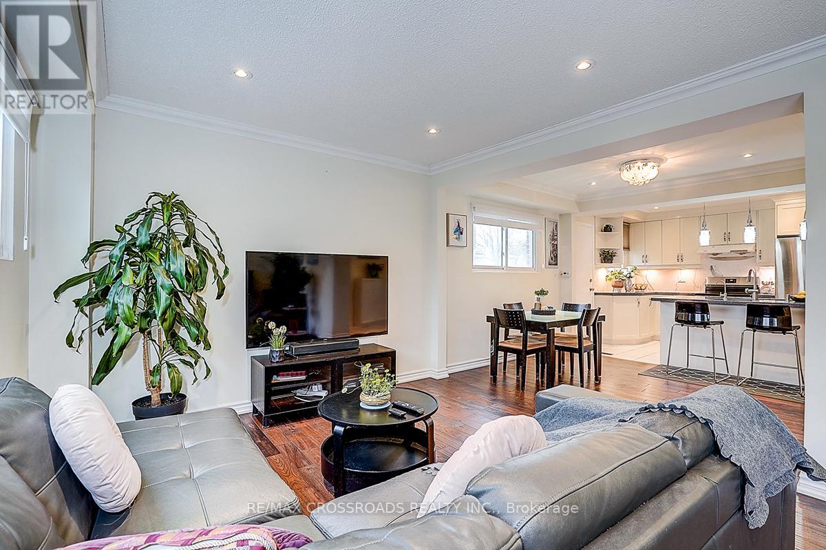 27 Sunburst Square, Toronto, Ontario  M1B 1R3 - Photo 29 - E12544442