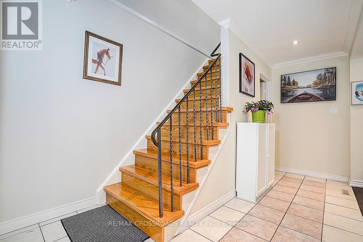 27 Sunburst Square, Toronto, Ontario  M1B 1R3 - Photo 30 - E12544442