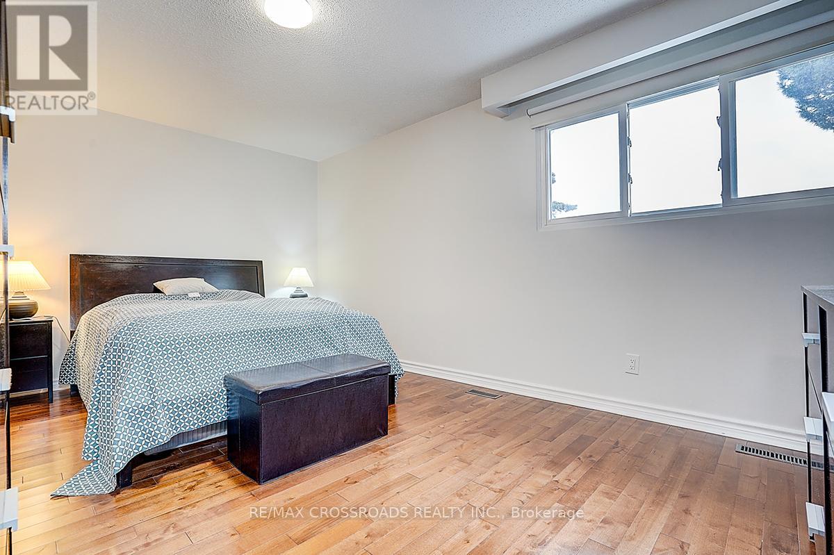 27 Sunburst Square, Toronto, Ontario  M1B 1R3 - Photo 36 - E12544442