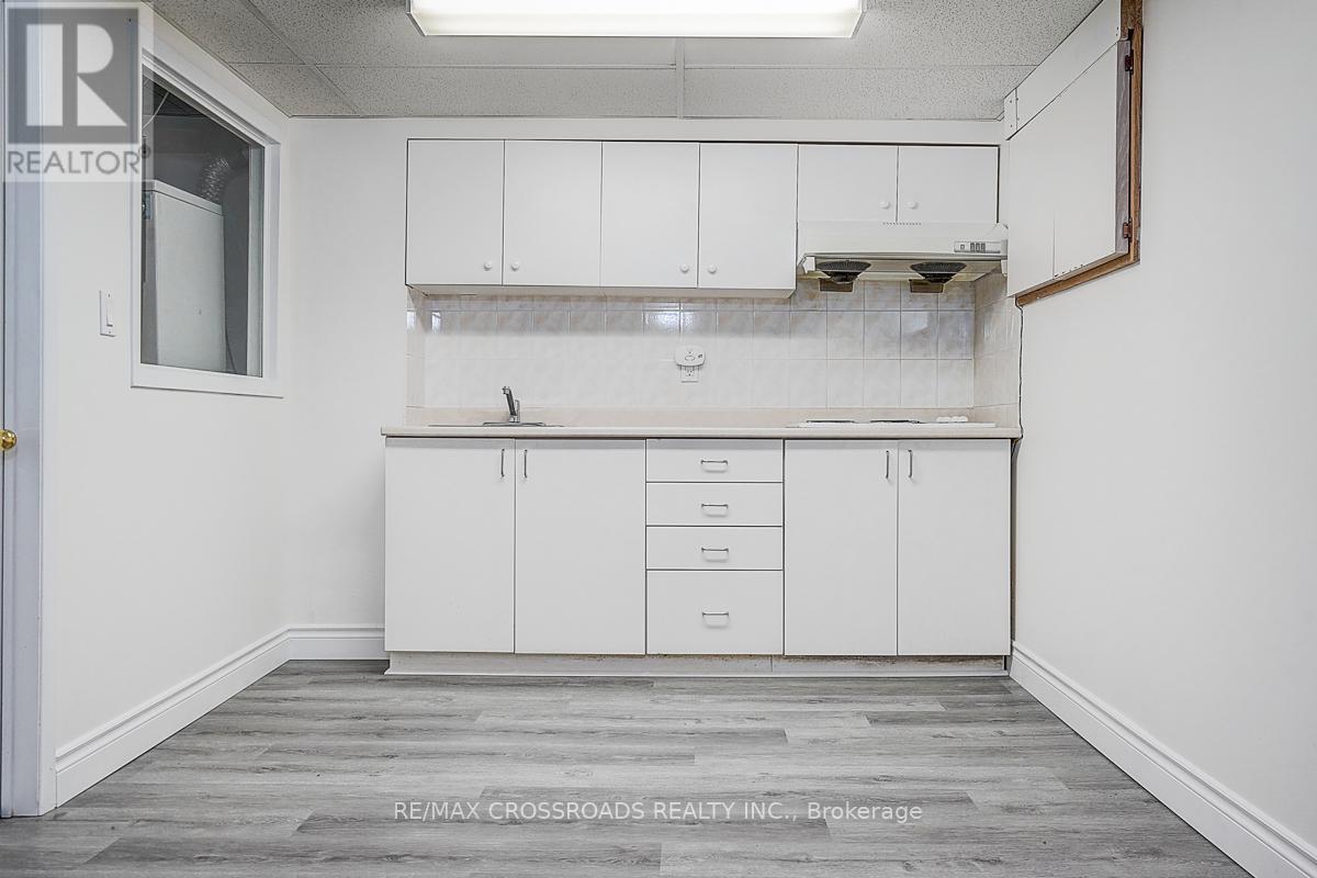 27 Sunburst Square, Toronto, Ontario  M1B 1R3 - Photo 43 - E12544442