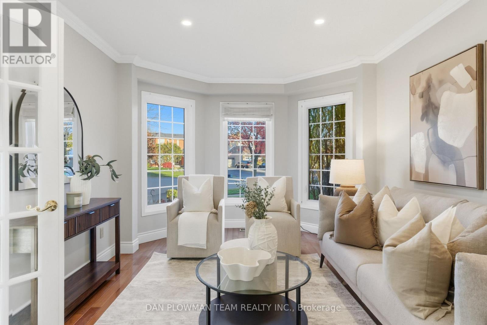 8 Aldcroft Crescent, Clarington, Ontario  L1C 4P1 - Photo 7 - E12544560