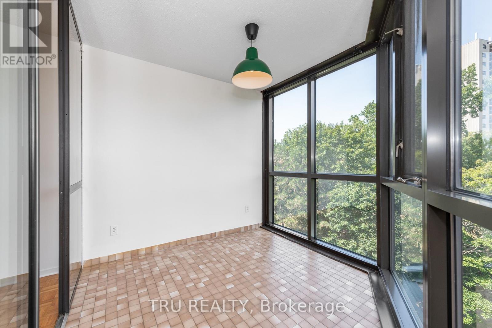 603 - 2871 Richmond Road, Ottawa, Ontario  K2B 8M5 - Photo 12 - X12344212