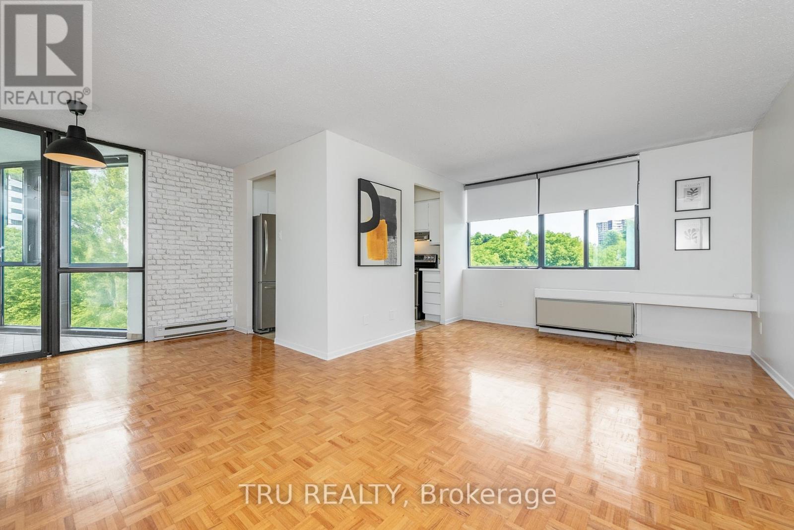 603 - 2871 Richmond Road, Ottawa, Ontario  K2B 8M5 - Photo 4 - X12344212