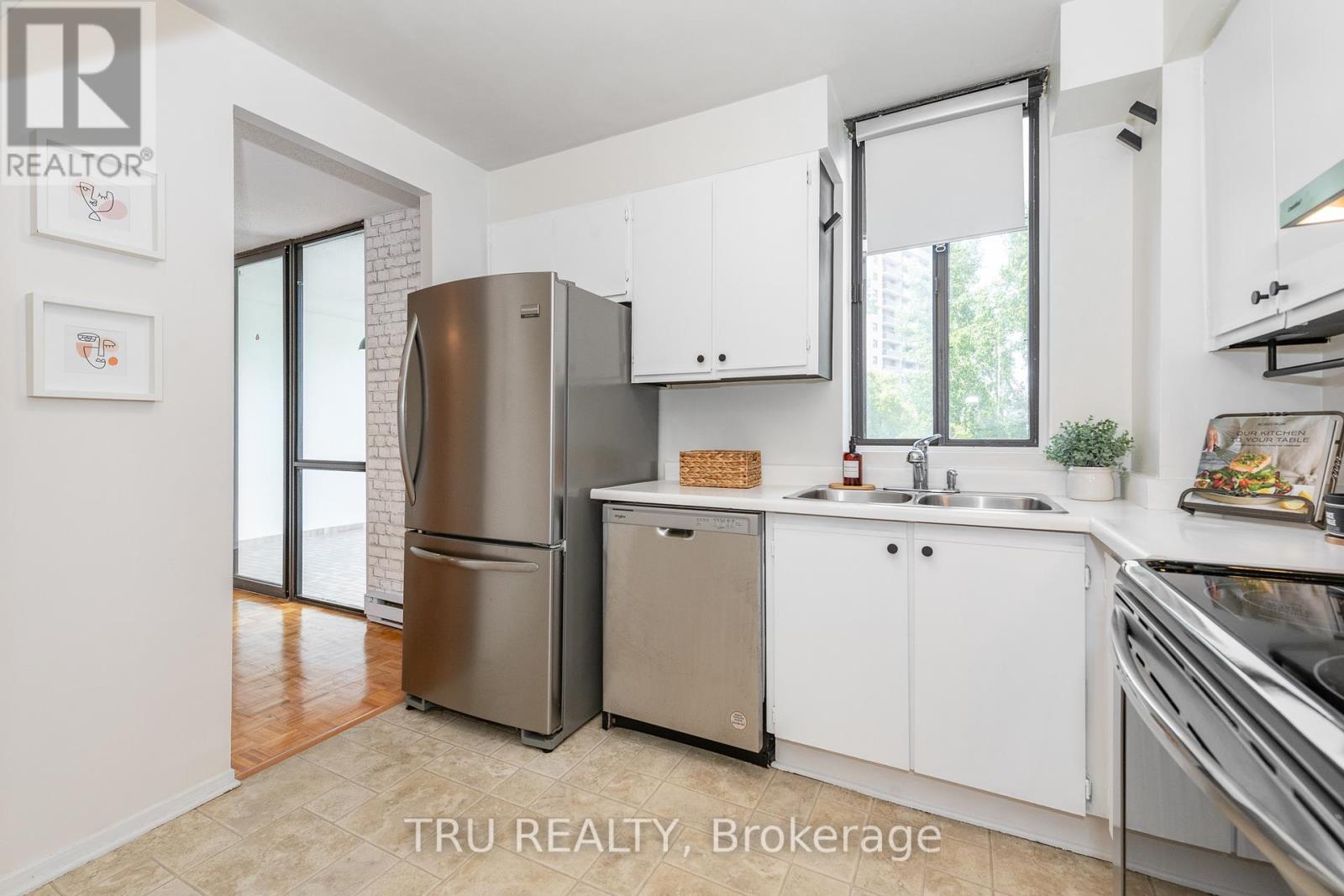 603 - 2871 Richmond Road, Ottawa, Ontario  K2B 8M5 - Photo 8 - X12344212