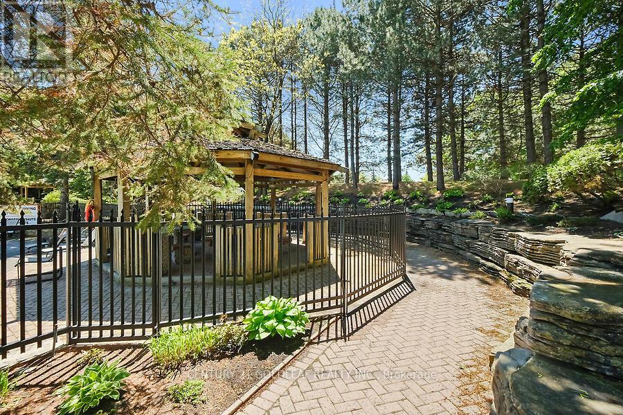 501 - 1500 Riverside Drive, Ottawa, Ontario K1G 4J4 - Photo 32 - X12524098