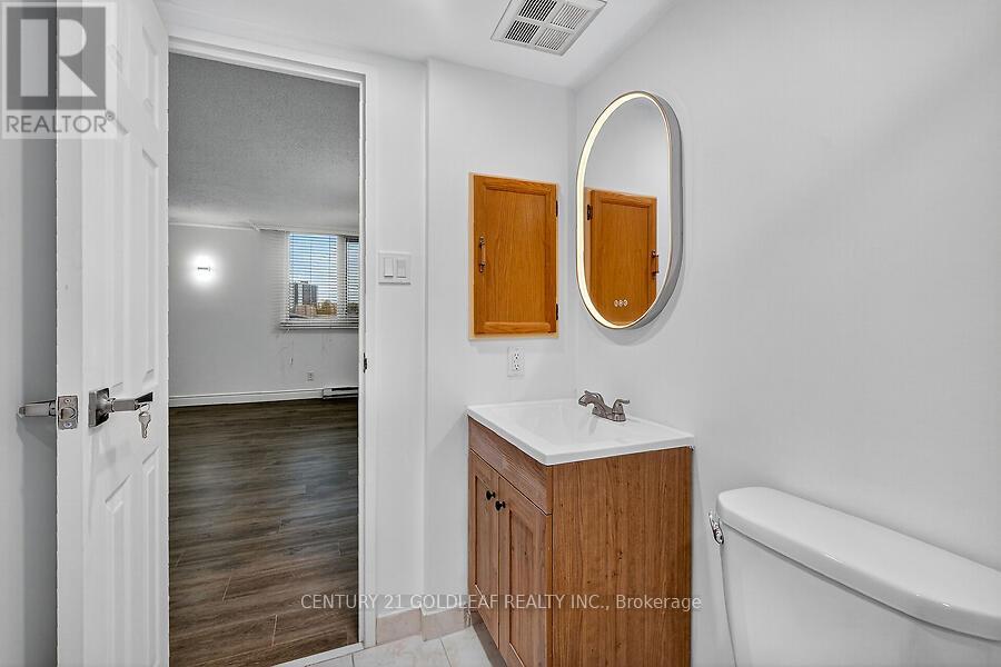 501 - 1500 Riverside Drive, Ottawa, Ontario K1G 4J4 - Photo 27 - X12524098