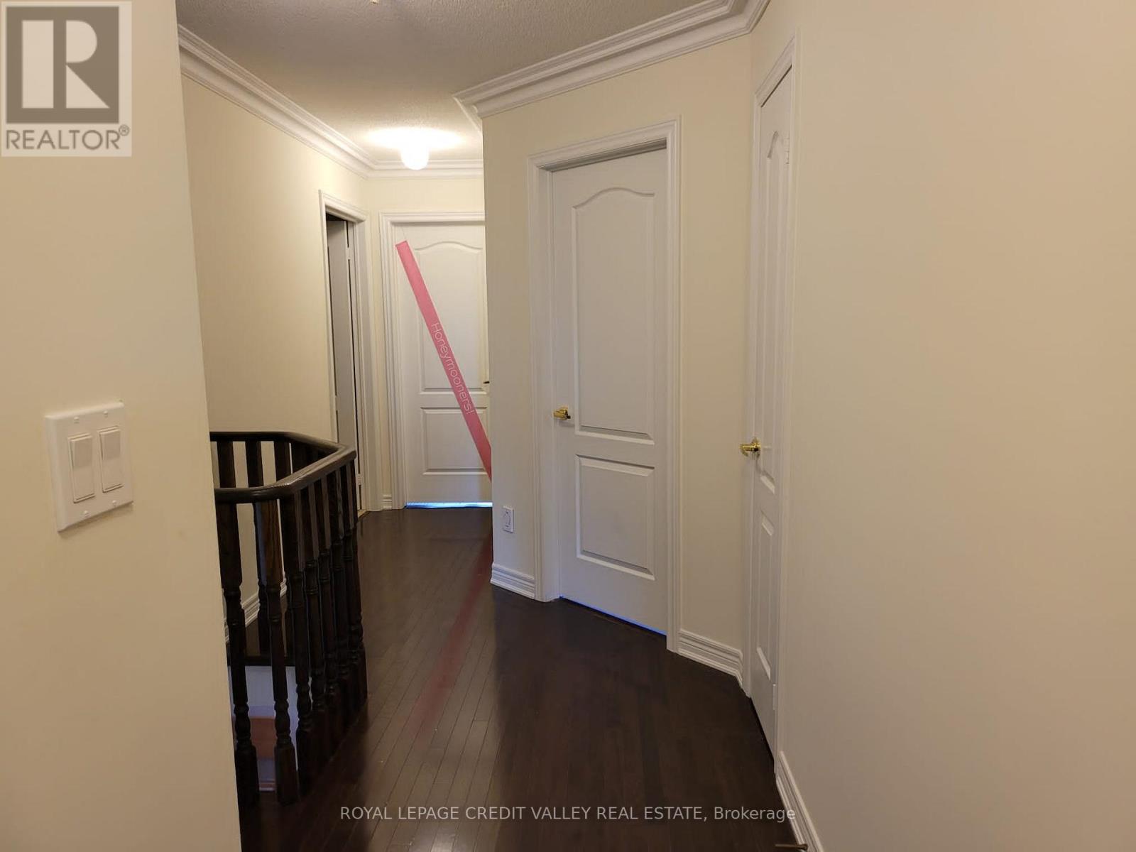 38 Brahm Court, Vaughan, Ontario L4H 0V3 - Photo 11 - N12544318