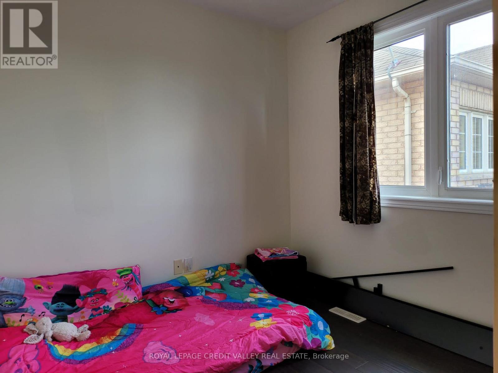 38 Brahm Court, Vaughan, Ontario L4H 0V3 - Photo 21 - N12544318