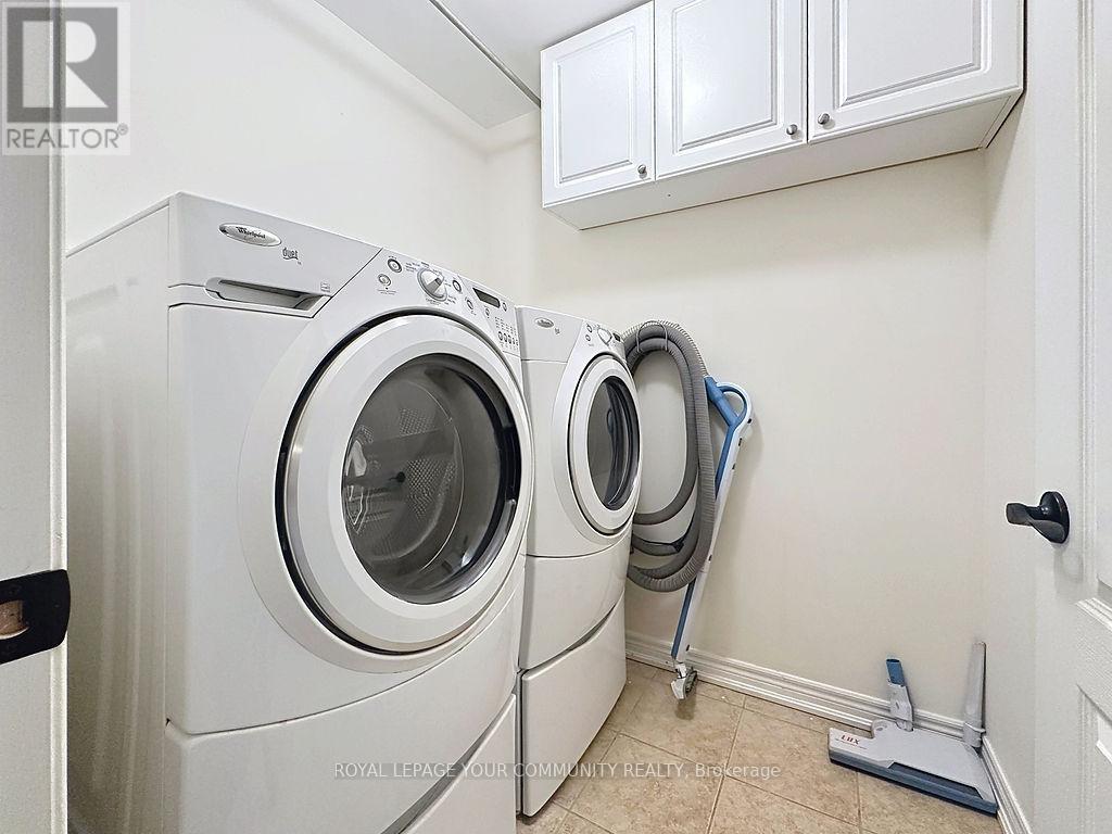 281 Lauderdale Drive, Vaughan, Ontario  L6A 0N6 - Photo 13 - N12544378