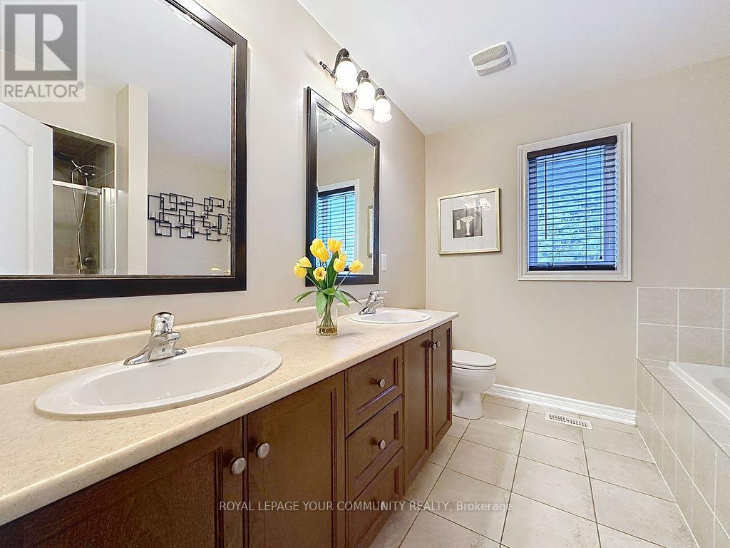 281 Lauderdale Drive, Vaughan, Ontario  L6A 0N6 - Photo 17 - N12544378