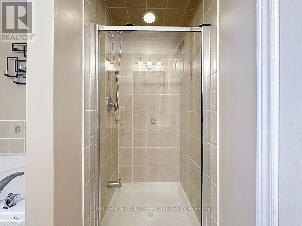 281 Lauderdale Drive, Vaughan, Ontario  L6A 0N6 - Photo 19 - N12544378