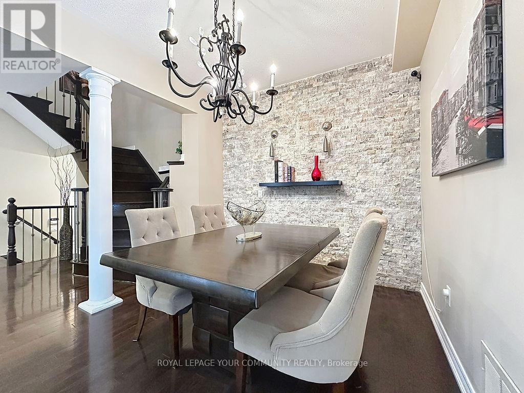 281 Lauderdale Drive, Vaughan, Ontario  L6A 0N6 - Photo 4 - N12544378