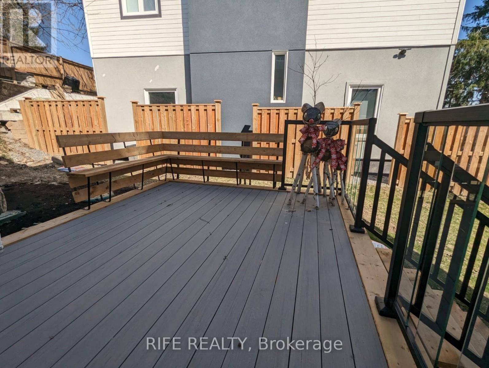 46 Valley Road, Whitchurch-Stouffville, Ontario L4A 7X3 - Photo 5 - N12544444