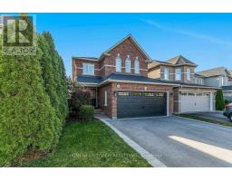LOWER - 644 MCBEAN AVENUE, Newmarket, Ontario