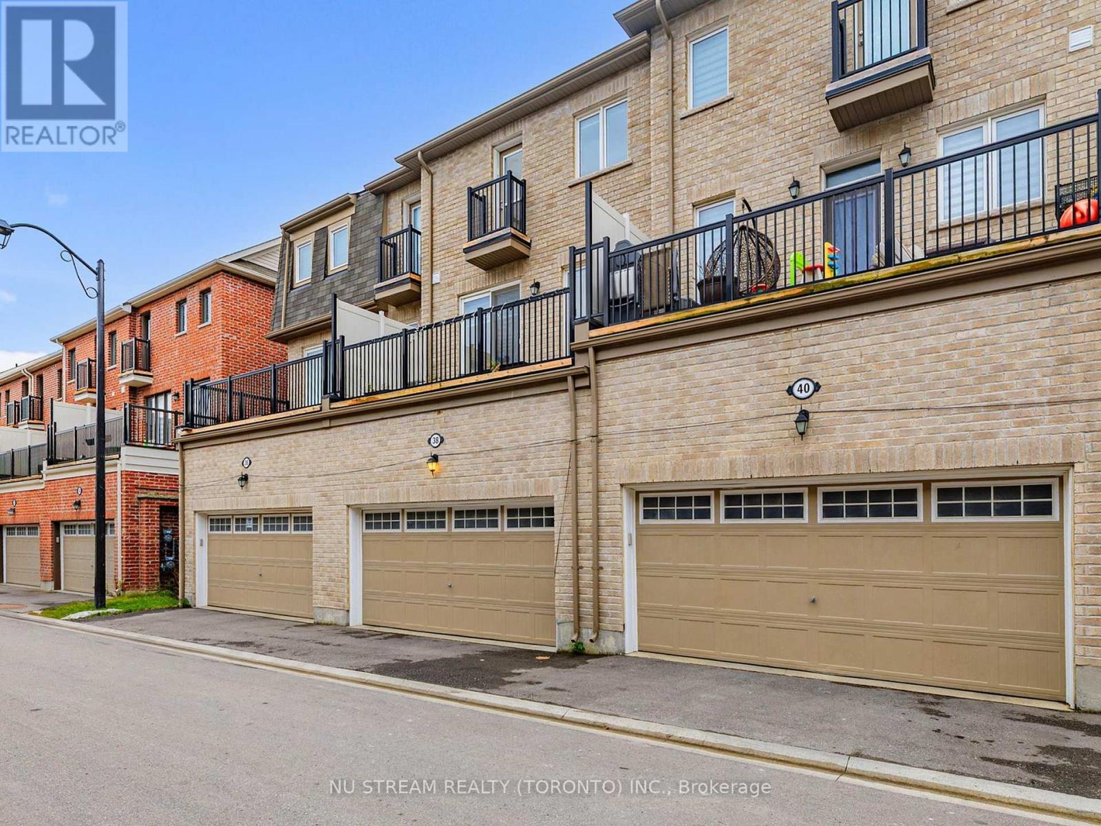 38 William F.bell Parkway, Richmond Hill, Ontario  L4S 0K1 - Photo 35 - N12544466