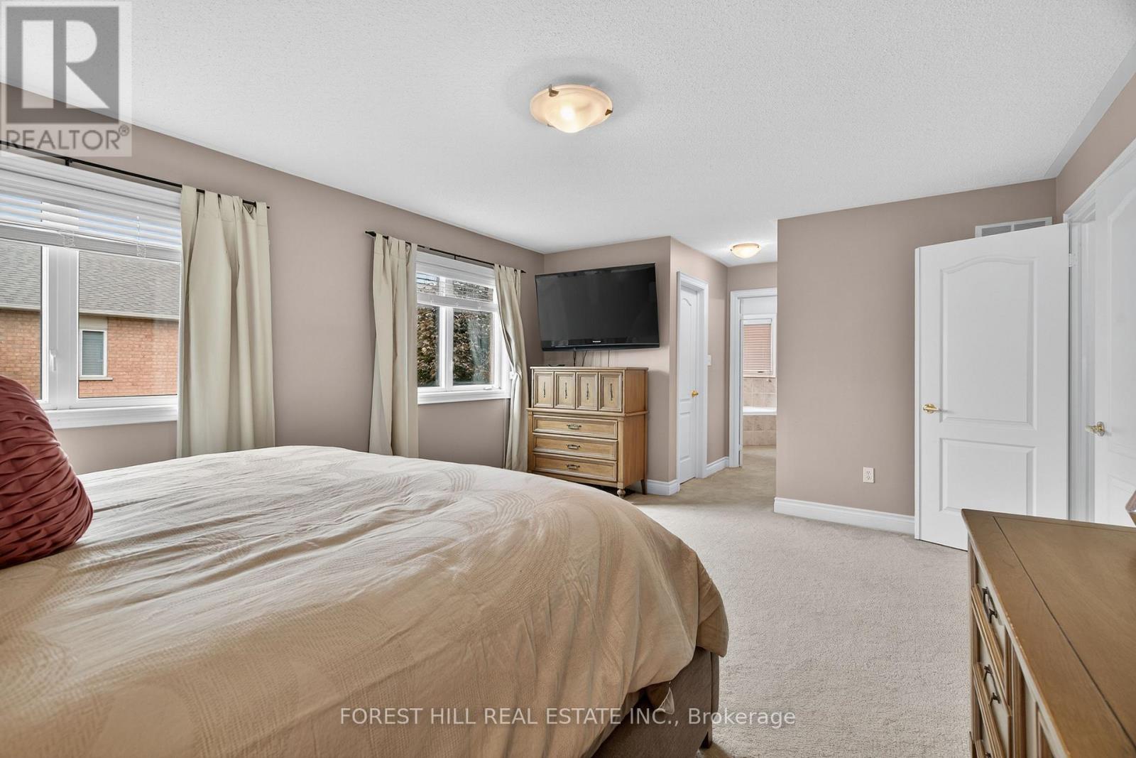 10 Mendel Crescent, Vaughan, Ontario L4J 9B6 - Photo 19 - N12544514