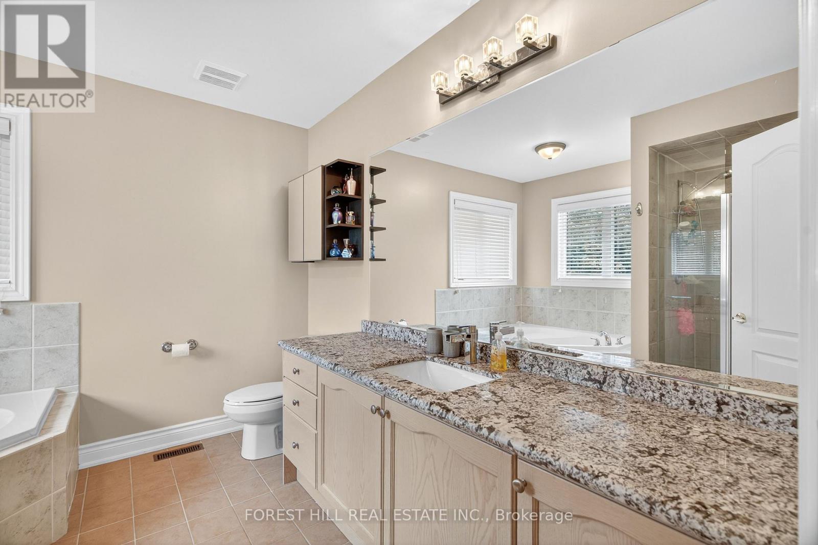 10 Mendel Crescent, Vaughan, Ontario L4J 9B6 - Photo 21 - N12544514